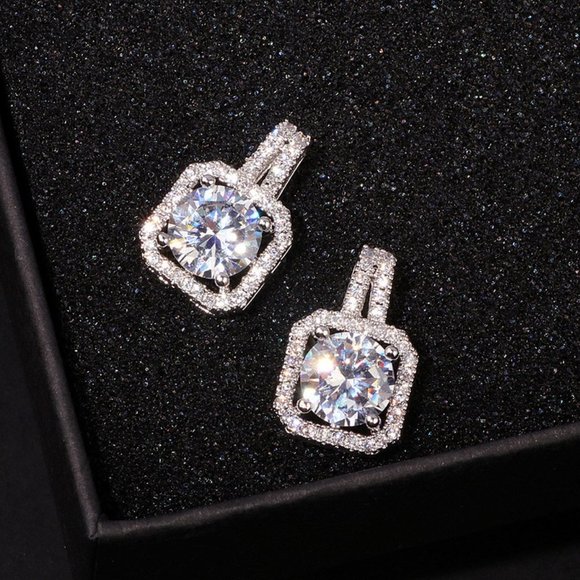 NEW Silver Round Diamond Halo Stud Earrings - Picture 3 of 6